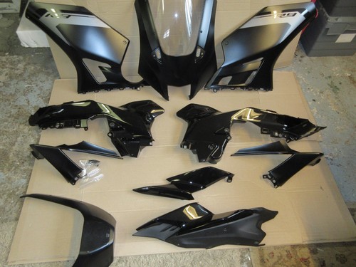 Yamaha yzfr9 2025 - yzfr9, r9